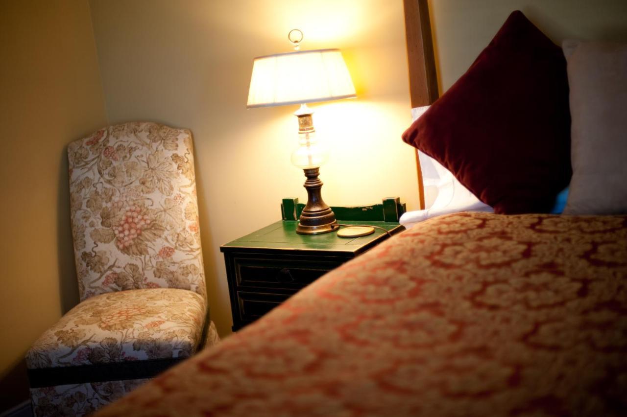 Bed and Breakfast Hopkins Ordinary Bed, Breakfast And Ale Works Sperryville Exterior foto