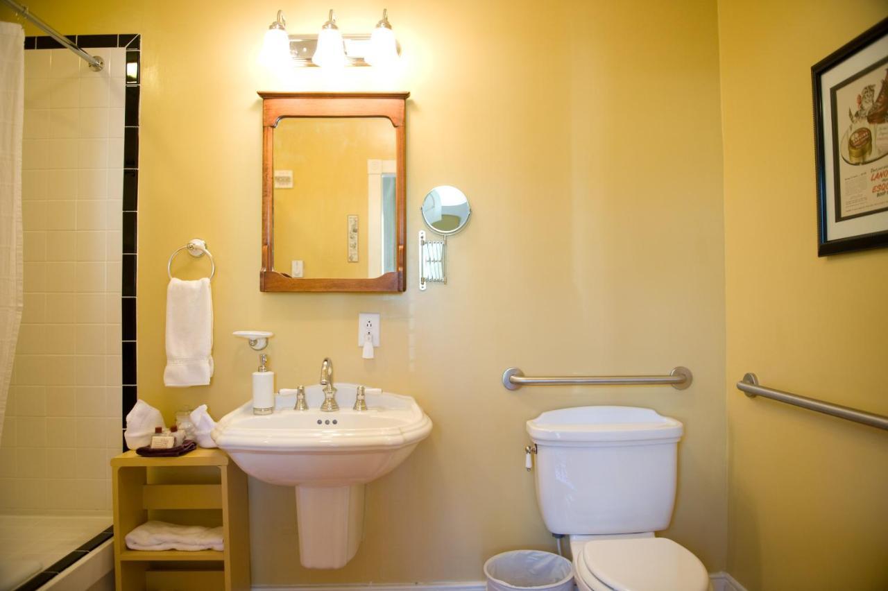 Bed and Breakfast Hopkins Ordinary Bed, Breakfast And Ale Works Sperryville Exterior foto