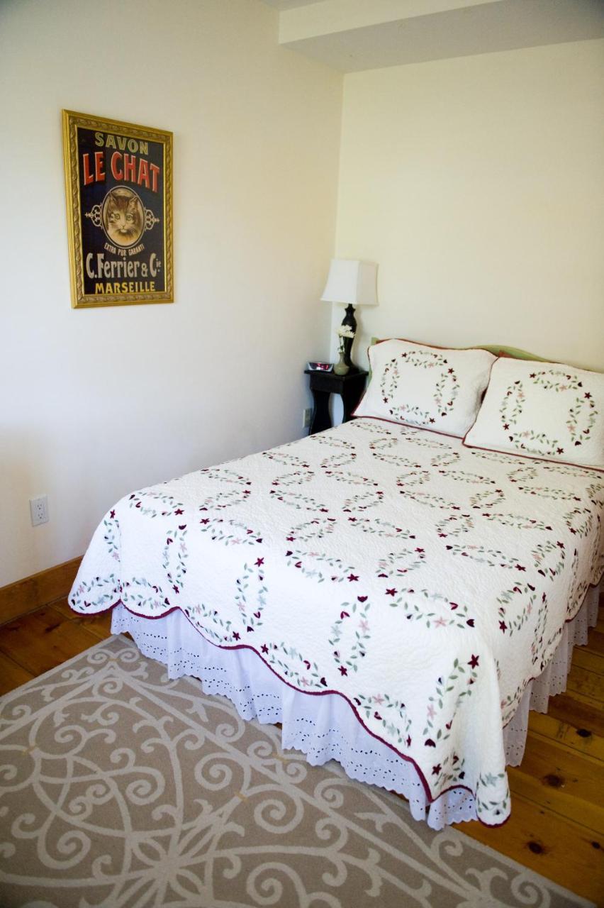 Bed and Breakfast Hopkins Ordinary Bed, Breakfast And Ale Works Sperryville Exterior foto