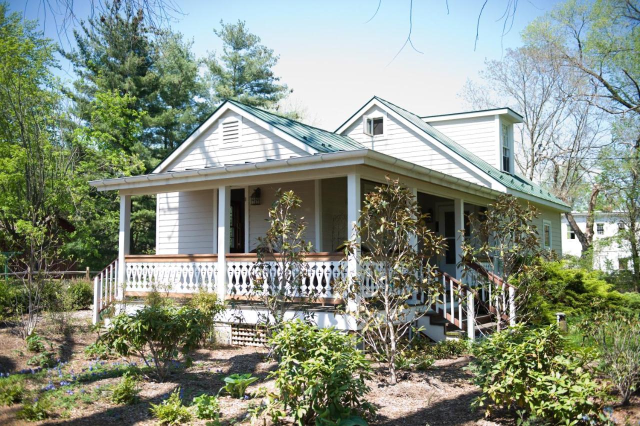 Bed and Breakfast Hopkins Ordinary Bed, Breakfast And Ale Works Sperryville Exterior foto